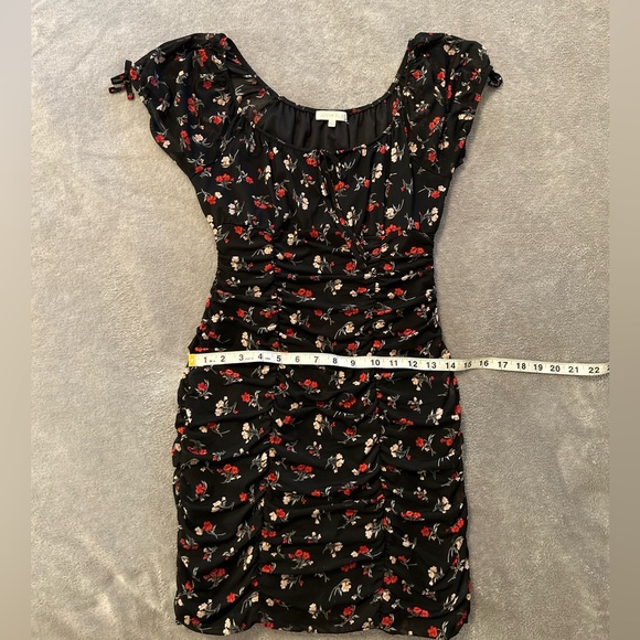 Floral dress - Picture 9 of 11